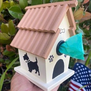 The Helping Paw dog dispenser